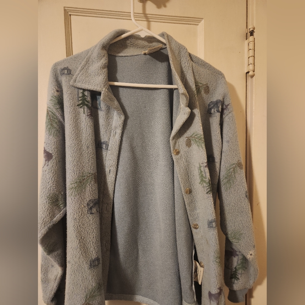 * Medium Bernie Glen Fleece Sweater